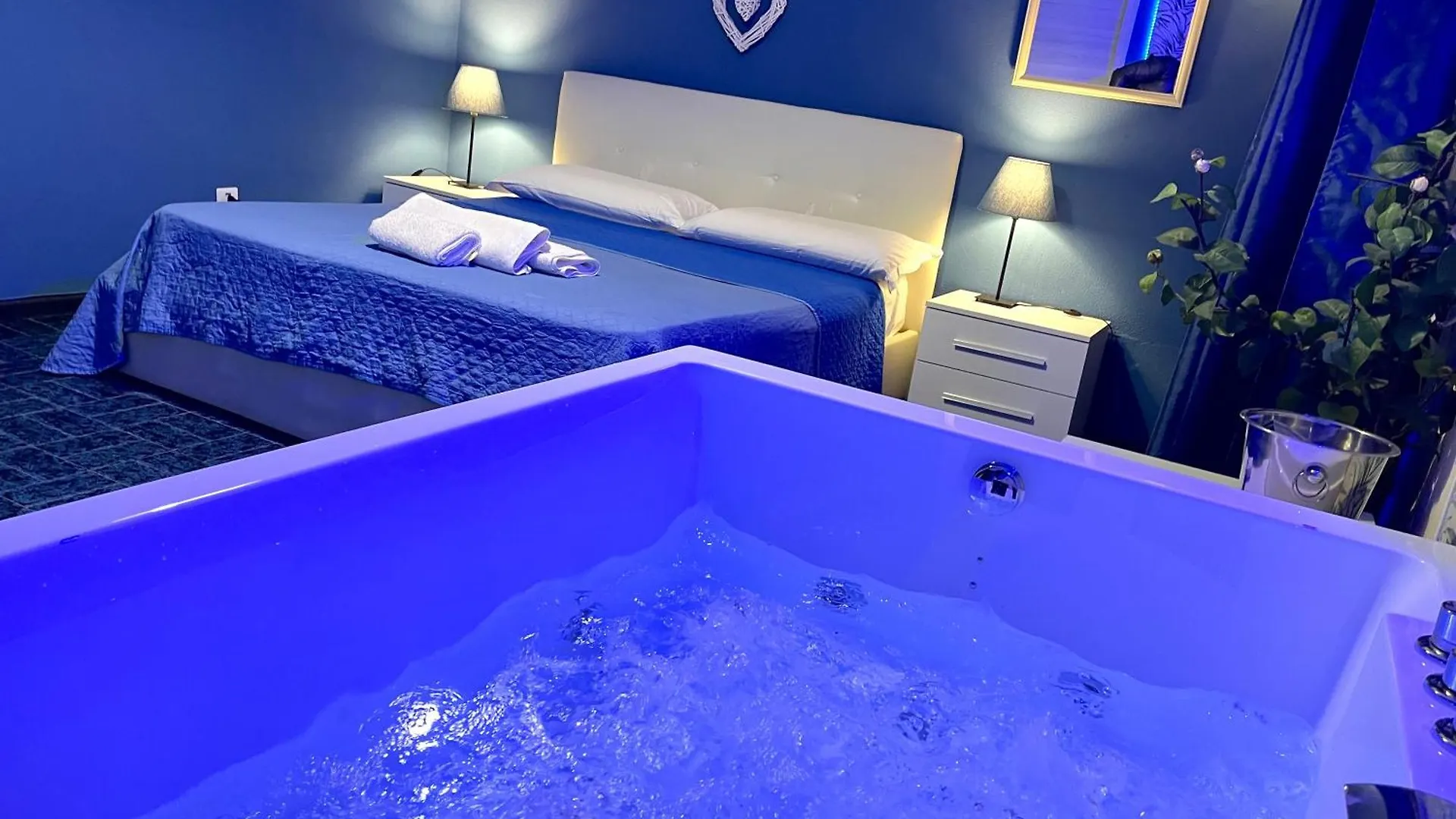*** Bed & Breakfast Etnea Glamour House Catania Italia